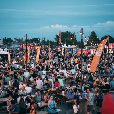 Montreal Food Truck Festival Les Premiers Vendredis Stade Olympique Culinary Event 13
