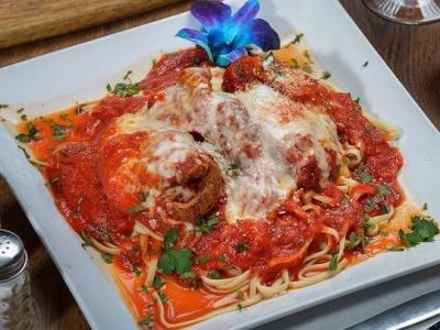 Mangiamo Pizza Restaurant & Catering