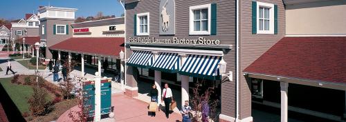 Cinton Premium Outlets