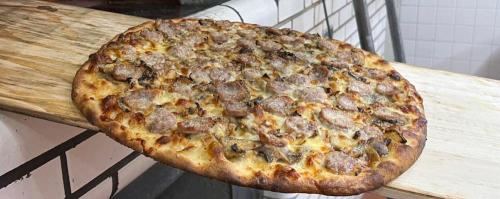 Frank Pepe Pizzeria Napoletana - Burlington