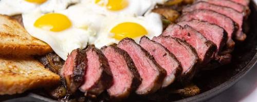 Cast Iron Chef Chop House & Oyster Bar