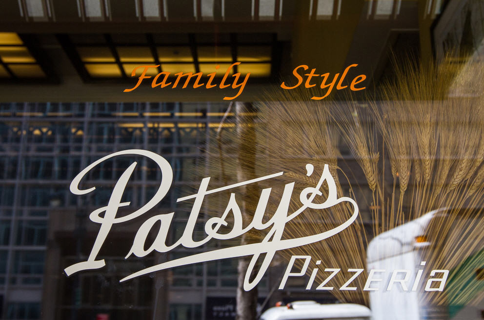 Discover Patsy’s Pizzeria in Greenwich, where New York’s famous coal-fired pizza meets a refined Italian dining experience. Enjoy classic pizzas, steaks, and more.