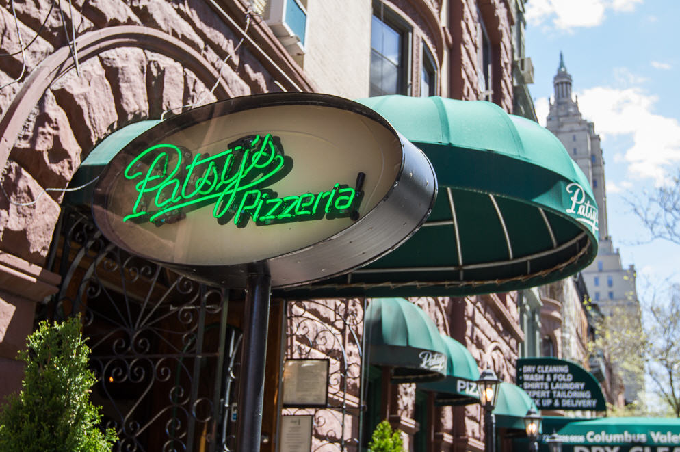 Discover Patsy’s Pizzeria in Greenwich, where New York’s famous coal-fired pizza meets a refined Italian dining experience. Enjoy classic pizzas, steaks, and more.