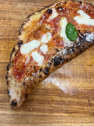 culto italiano pizzeria, authentic italian pizza, wood fired pizza, italian restaurant, fresh ingredients pizza, neapolitan pizza, best pizza near me, italian dining experience, culto italiano menu, culto italiano reviews, culto italiano location, culto i