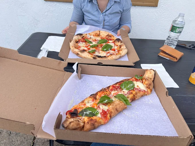 culto italiano pizzeria, authentic italian pizza, wood fired pizza, italian restaurant, fresh ingredients pizza, neapolitan pizza, best pizza near me, italian dining experience, culto italiano menu, culto italiano reviews, culto italiano location, culto i