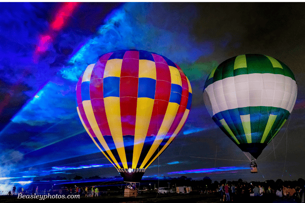 Hot air deals balloon show