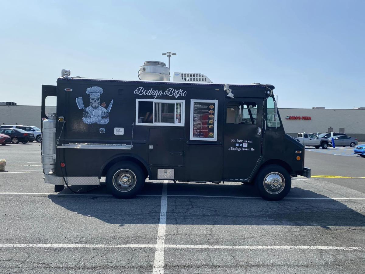 https://bistrobuddy.com/media/com_jbusinessdirectory/pictures/events/334/south_mall_food_truckfestival_pennsylvania__20_.jpg